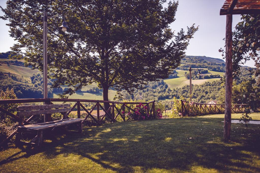 Agriturismo Casal San Sergio Fossombrone Buitenkant foto