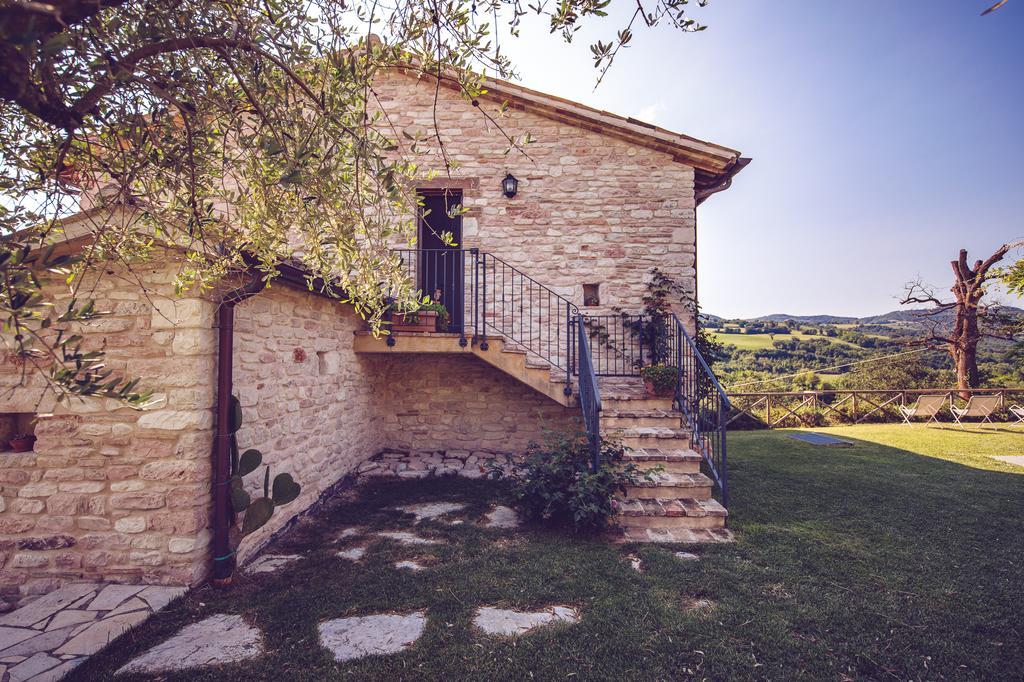 Agriturismo Casal San Sergio Fossombrone Buitenkant foto