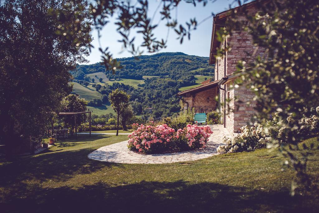 Agriturismo Casal San Sergio Fossombrone Buitenkant foto